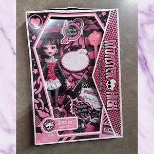 monster high draculaura doll first wave